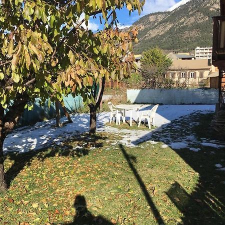 Studio A La Montagne Briancon  Luaran gambar